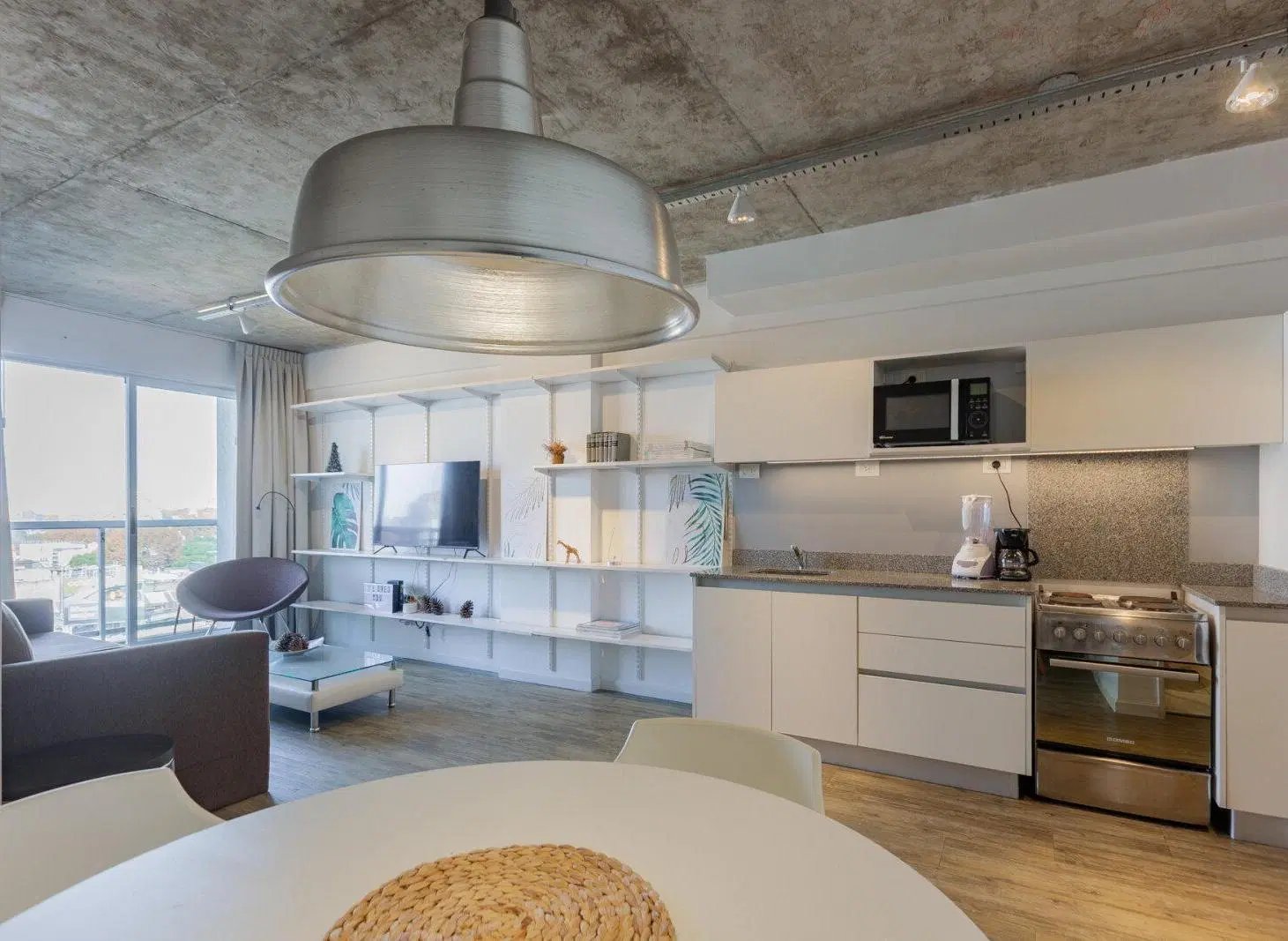 Venta. Amplio 2 ambientes Amoblado con Vista Abierta en Palermo. 3