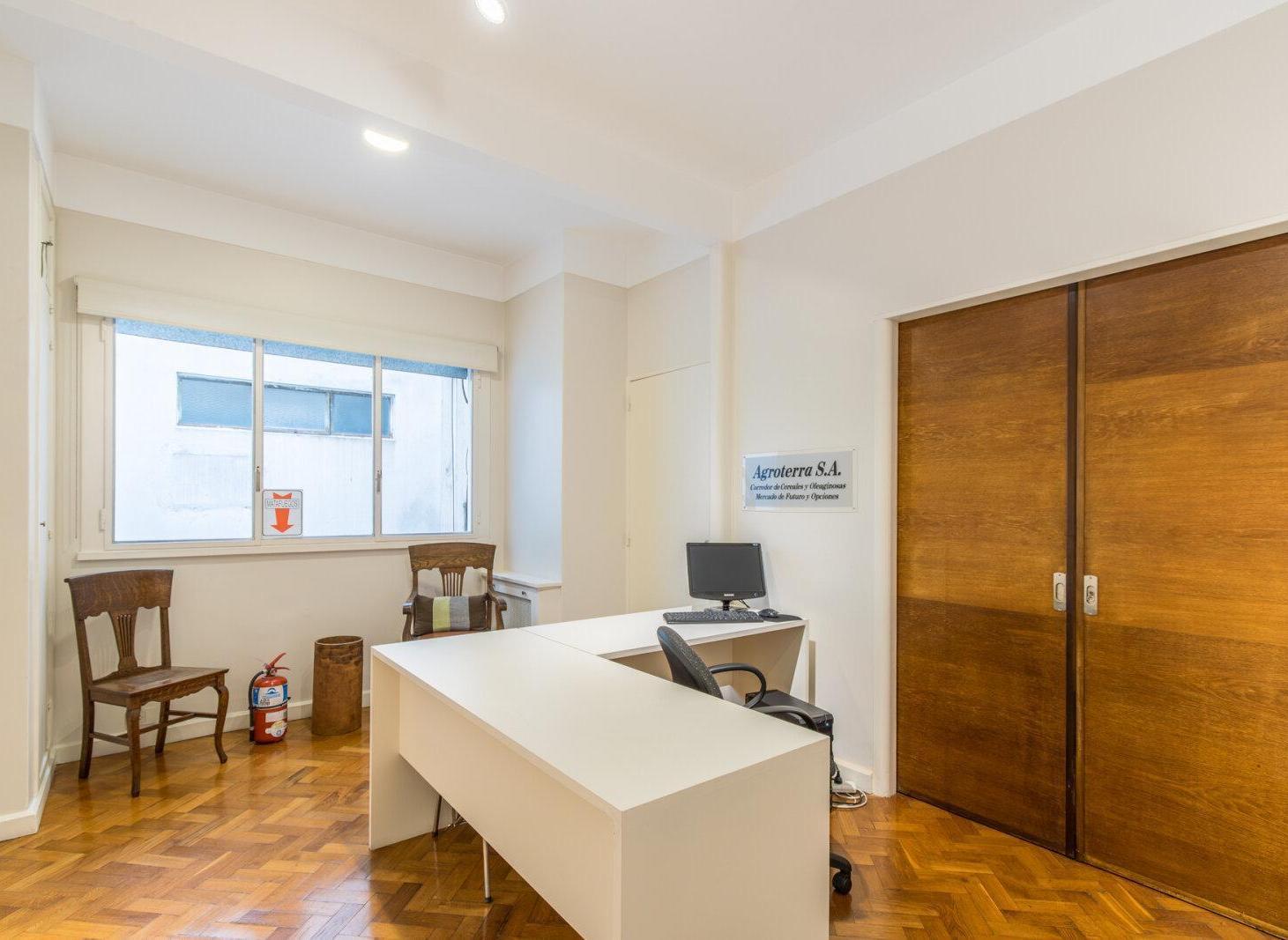 Foto de Venta. 2 ambientes de categoría en el Histórico Edificio Cortázar, imagen 3