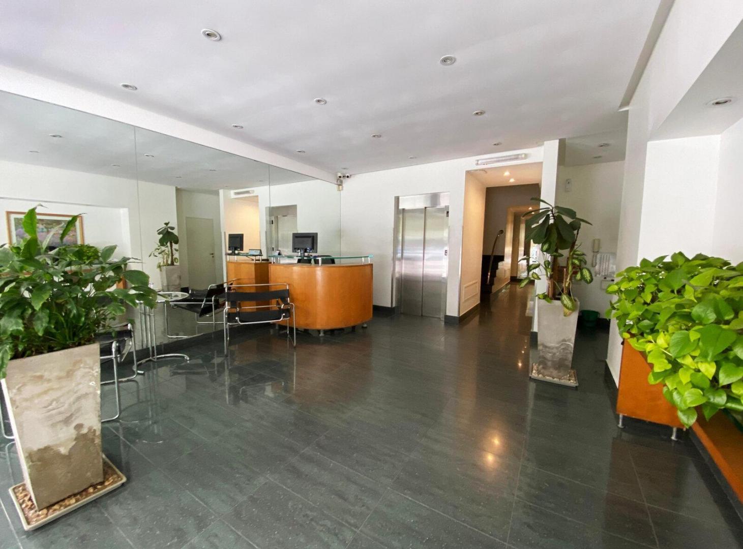 Foto de 2 AMBIENTES CON BALCÓN Y VISTA ABIERTA-PISO 13-BELGRANO, imagen 4