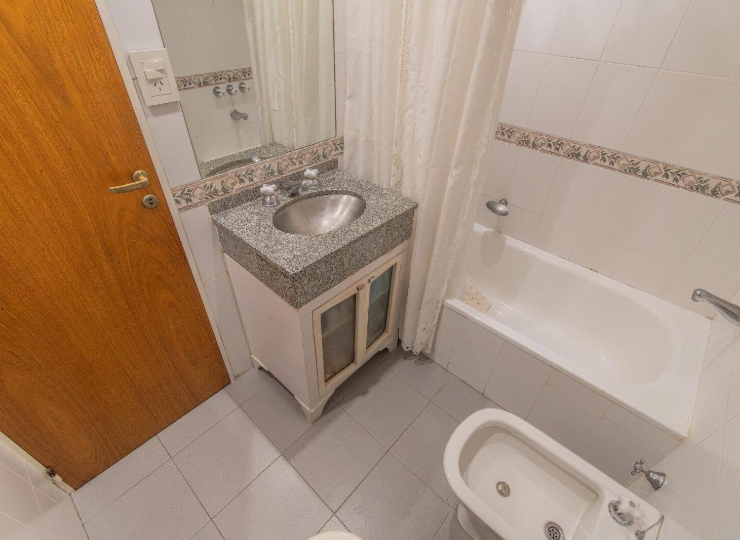 Foto de Oportunidad en las Cañitas!!! Monoambiente Impecable, imagen 2