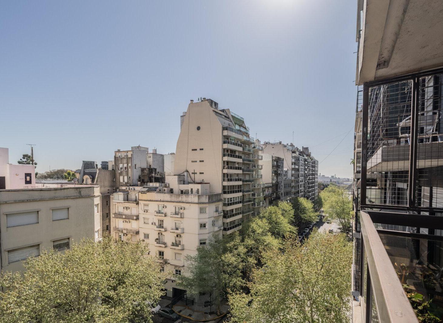 Foto de Venta. Exclusivo piso en Recoleta de 180m2 / Cochera y Baulera., imagen 4