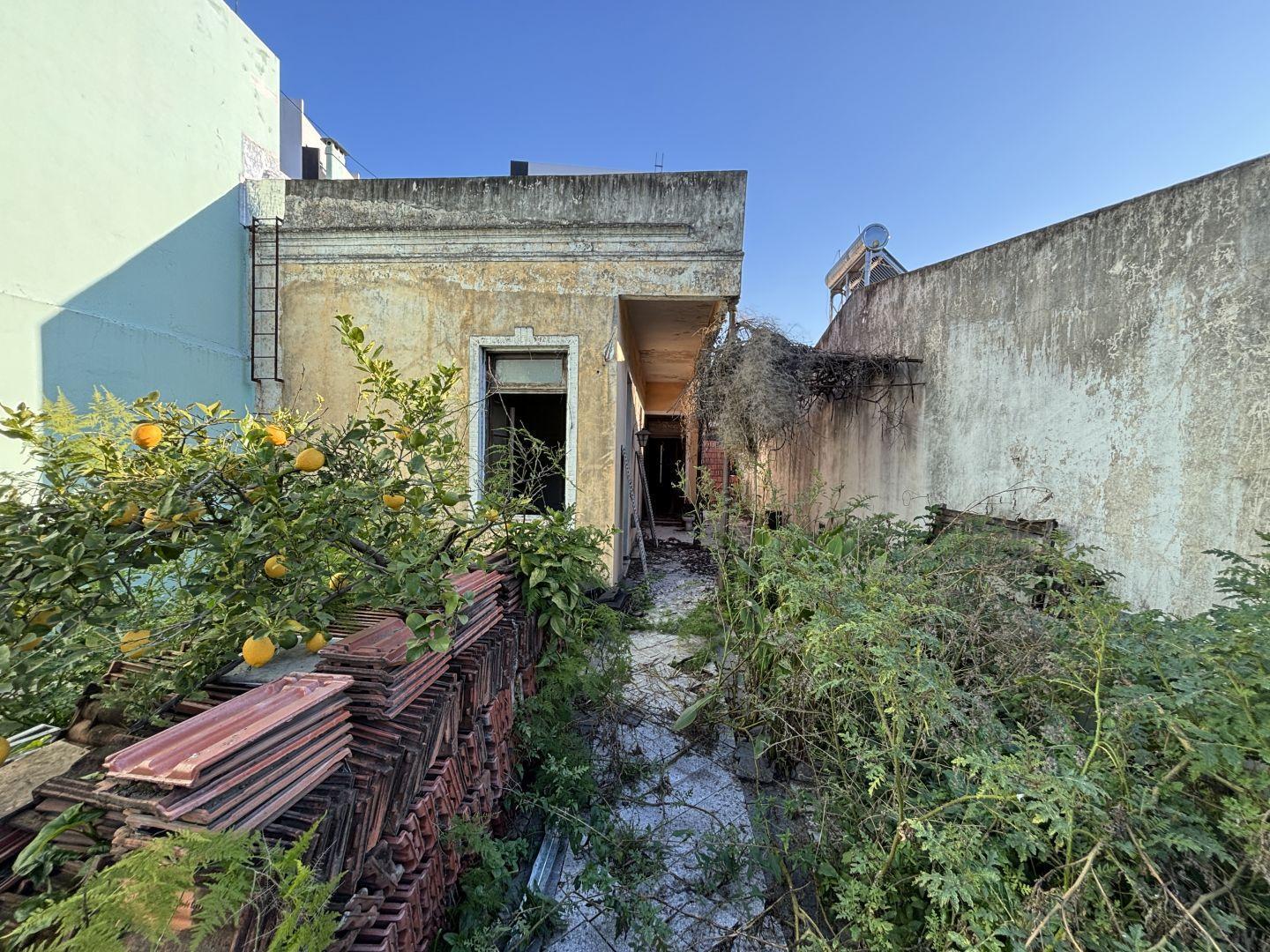 LOTE EN VENTA EN MONTE CASTRO 1600M2 CONSTRUIBLES