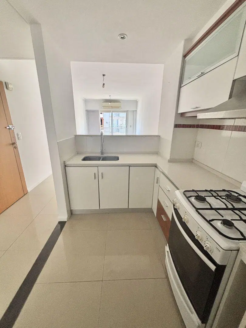 DEPARTAMENTO EN VENTA 2 AMBIENTES CON BALCON EN VILLA DEL PARQUE 2