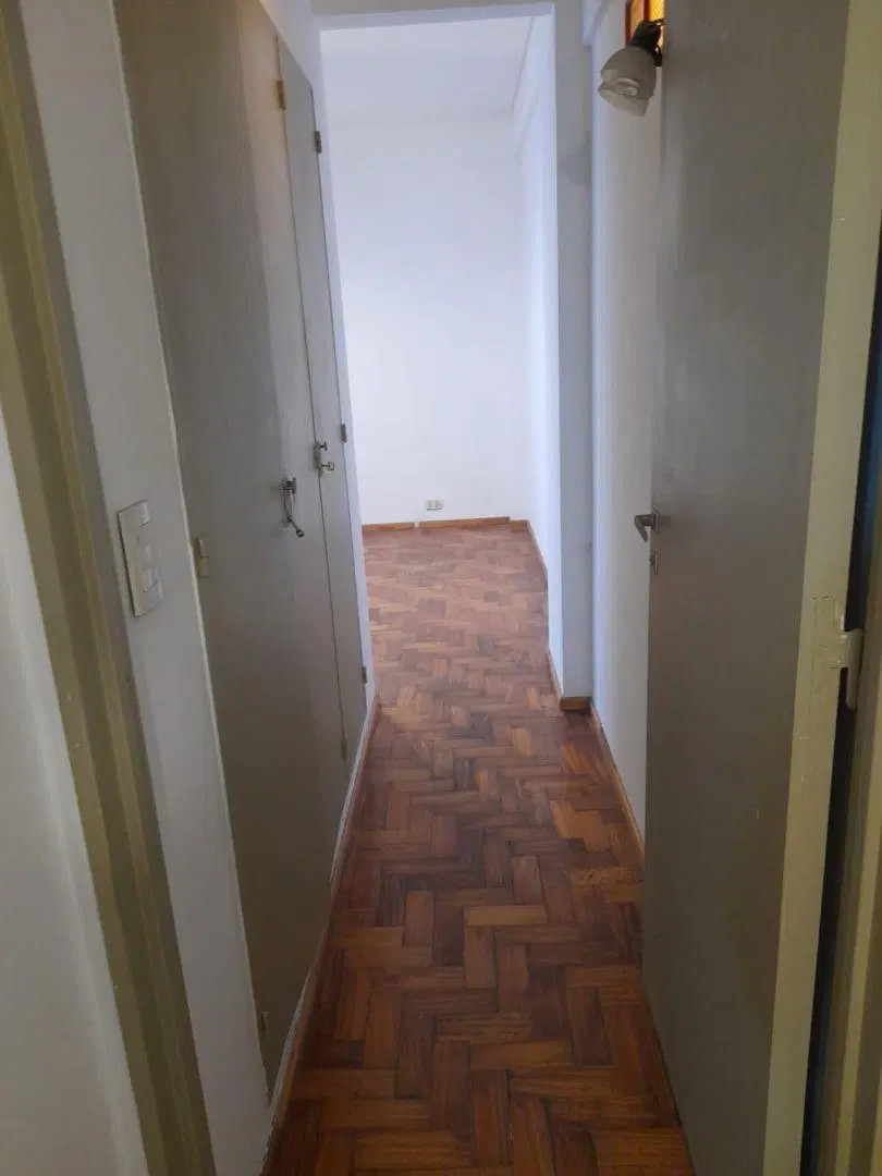 VENTA DEPARTAMENTO DOS AMBOEMTES, A ,METROS SUBTE Y ZONA COMERCIAL 2