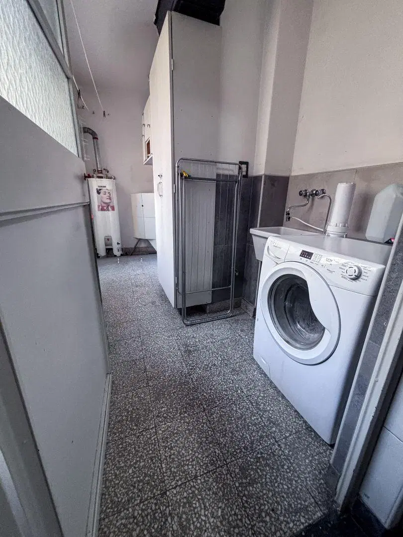 Departamento en Venta 4 Ambientes con Balcón en Villa del Parque 5