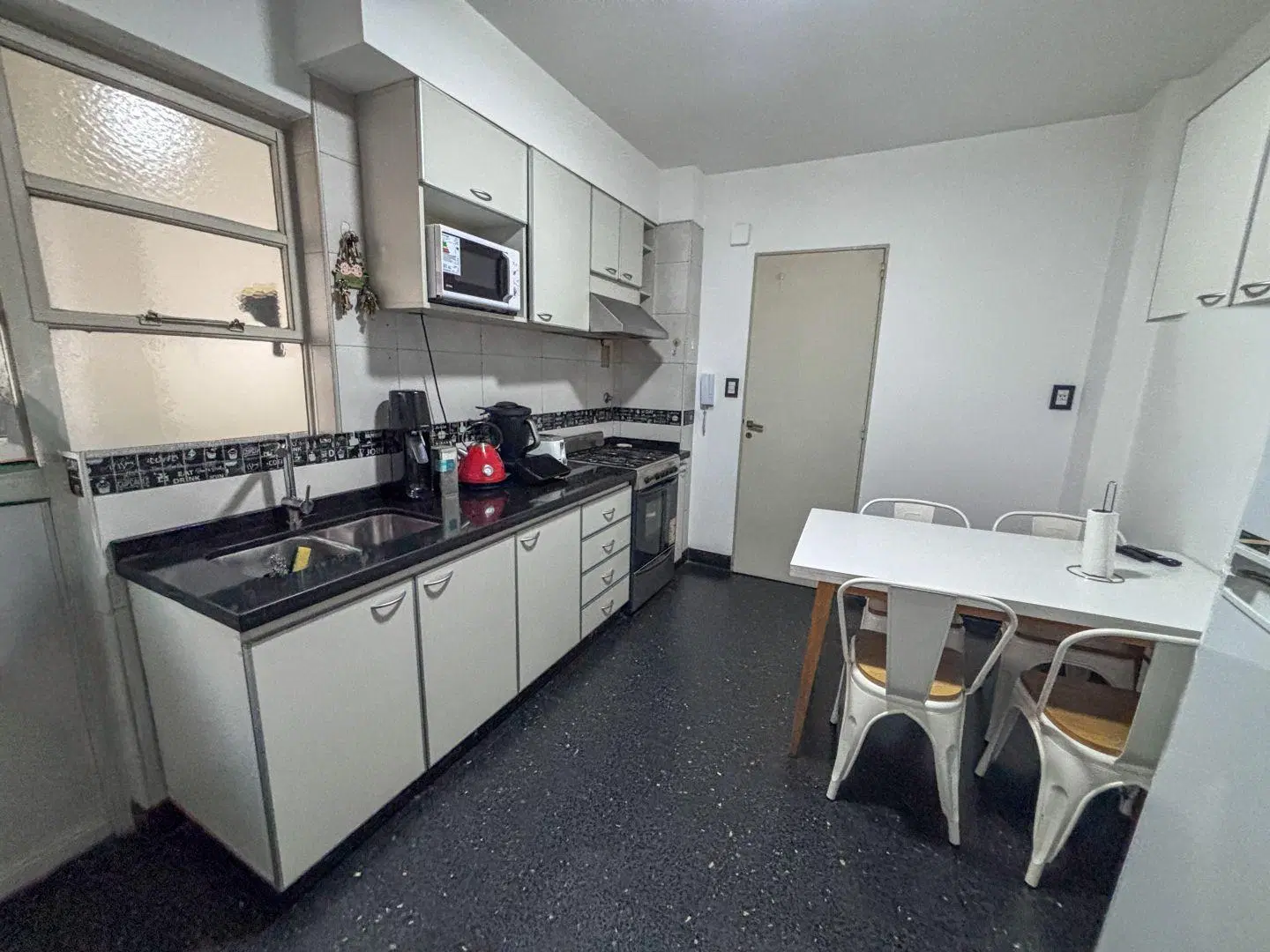 Departamento en Venta 4 Ambientes con Balcón en Villa del Parque 3