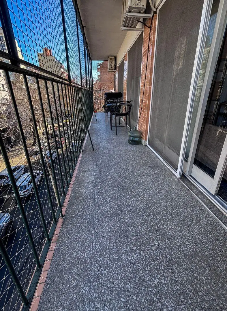Departamento en Venta 4 Ambientes con Balcón en Villa del Parque 2