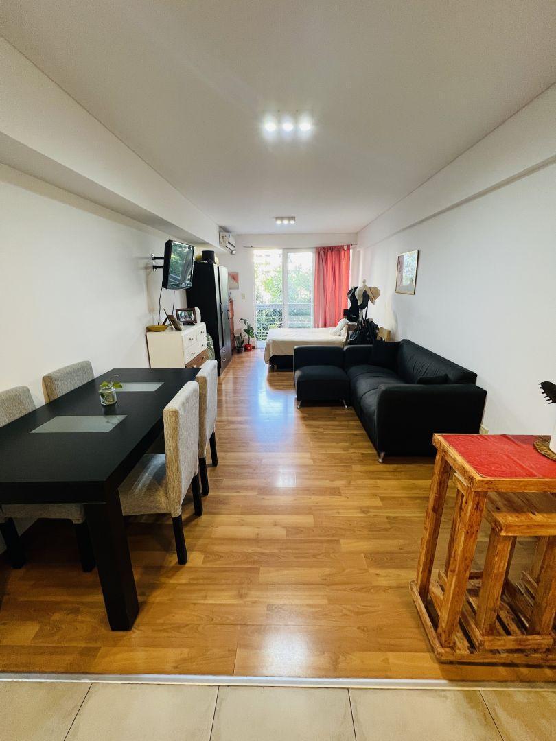 Foto de MONOAMBIENTE EN VENTA CON BALCÓN AL FRENTE EN CHACARITA, imagen 3