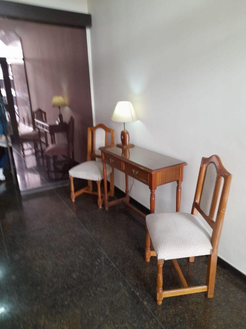 Foto de ALQUILER PISO 4 AMBIENTES CON DEPENDENCIA, COCHERA Y BALCON, imagen 5