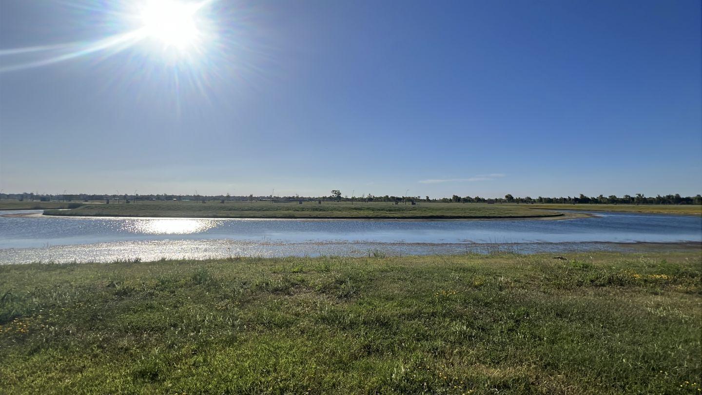 Foto de LOTE AL AGUA EN PUERTOS DEL LAGO BARRIO AMARRAS, imagen 3