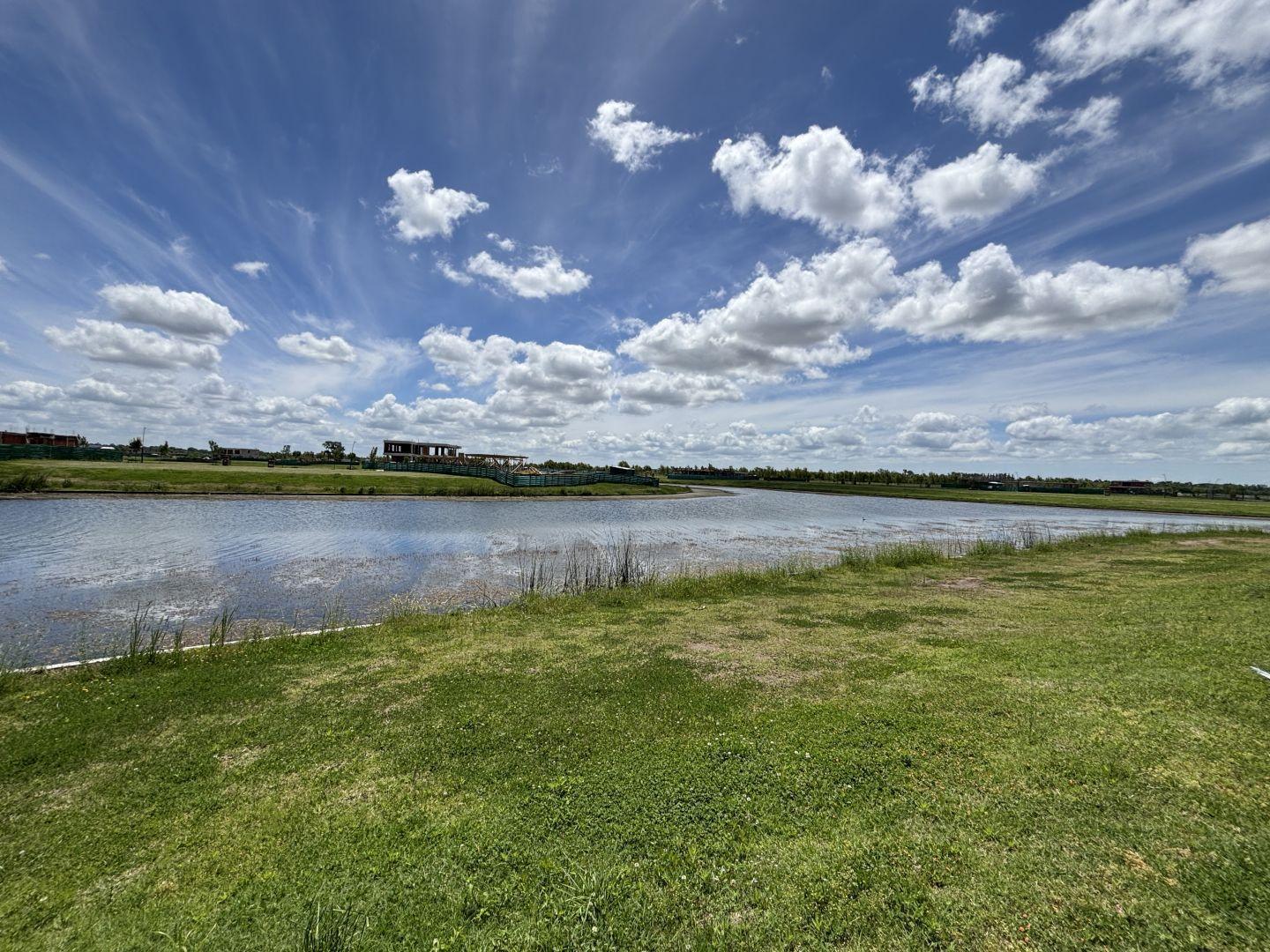 Foto de Lote al AGUA en Puertos del Lago, Barrio Amarras, Permuta, imagen 4