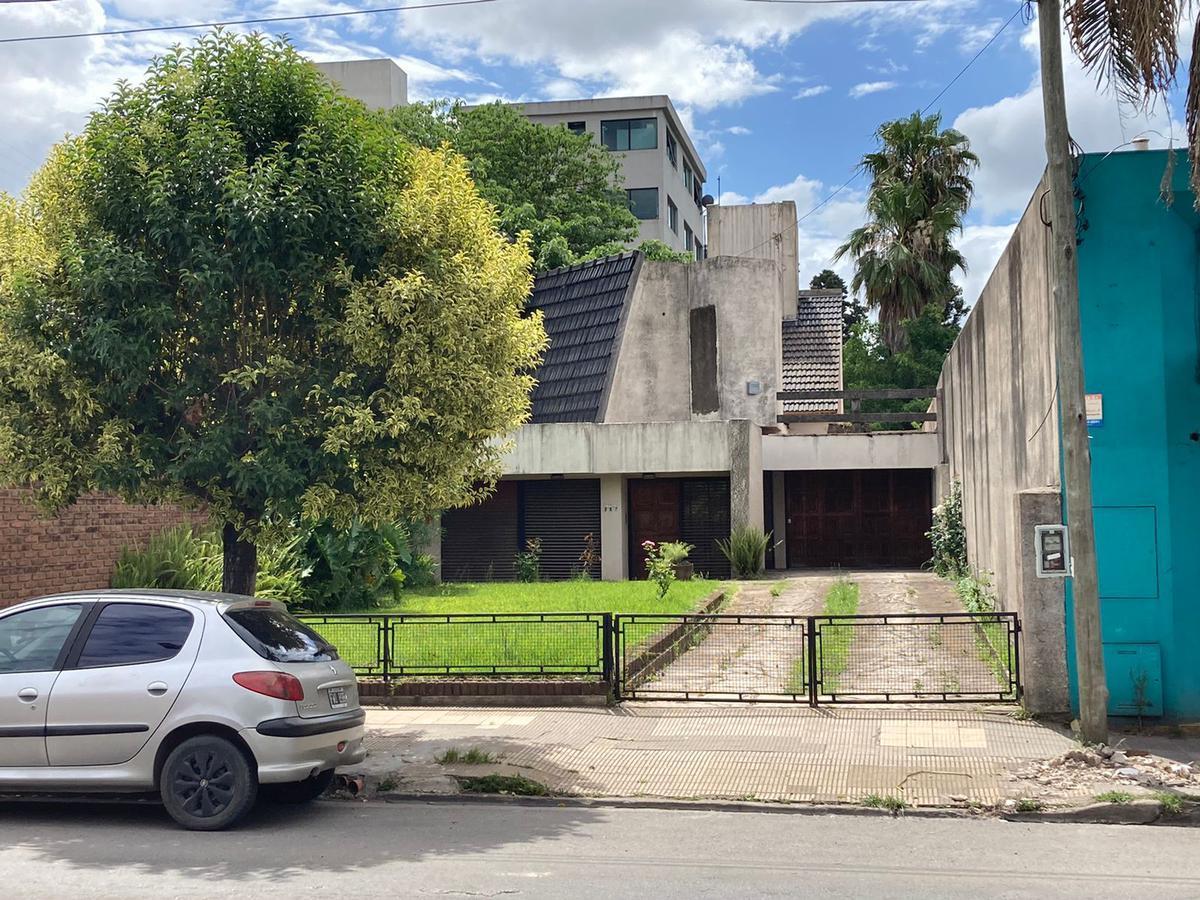 Única propiedad en venta sobre Tapia de Cruz