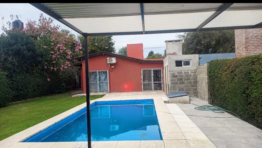 Quinta con pileta gran quincho cerrado 3