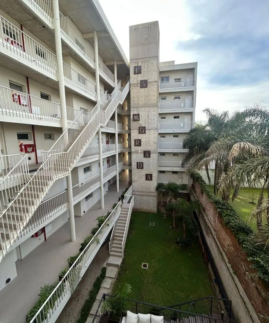 Departamento en Esc.-Centro 5