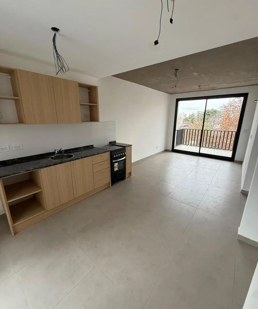 Departamento en Esc.-Centro 3