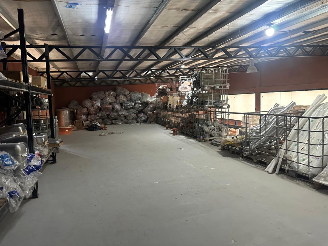 Foto de Excelente inmueble comercial sobre Ruta 25, imagen 2
