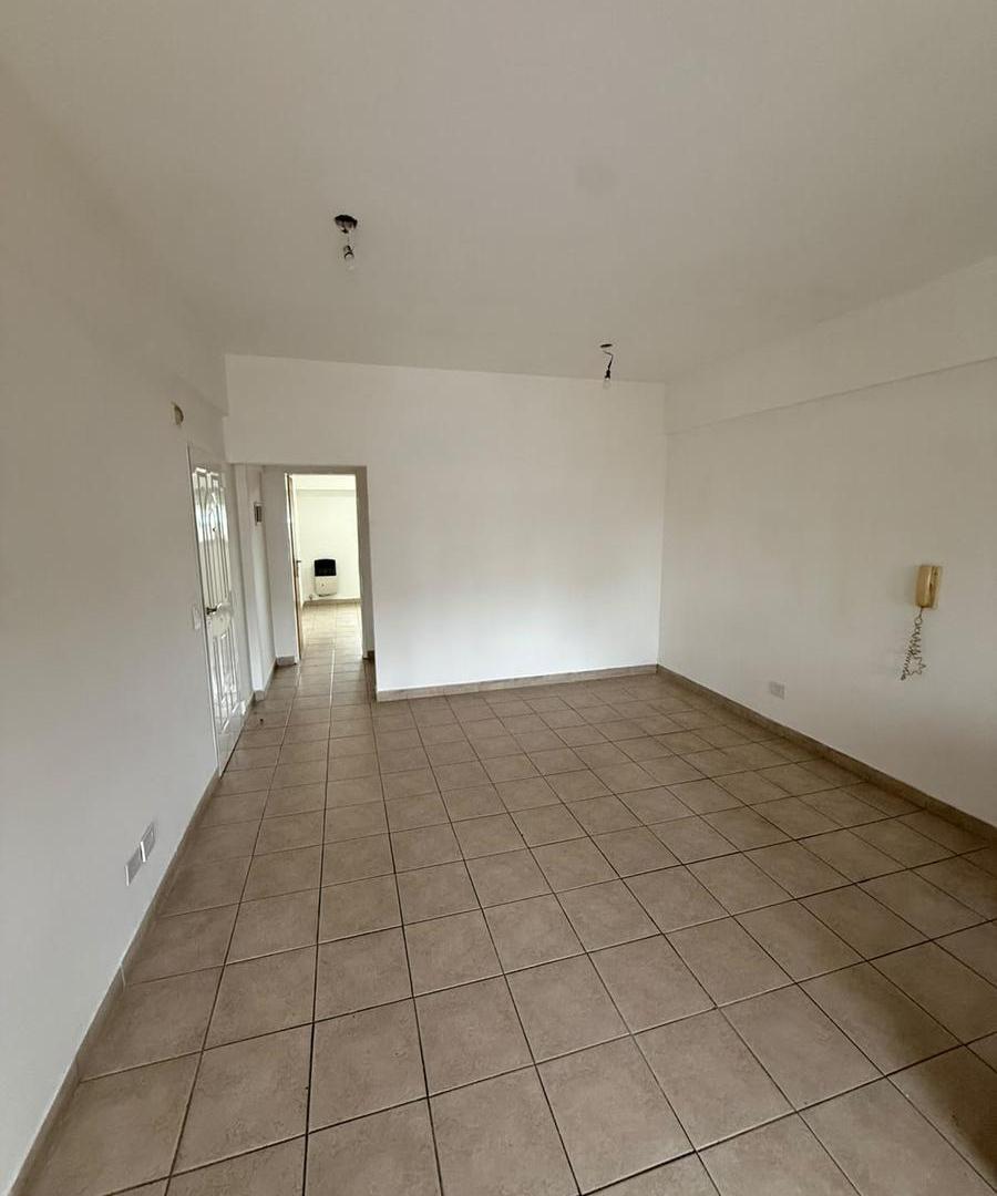 Foto de Departamento en Esc.-Centro con Cochera, imagen 4