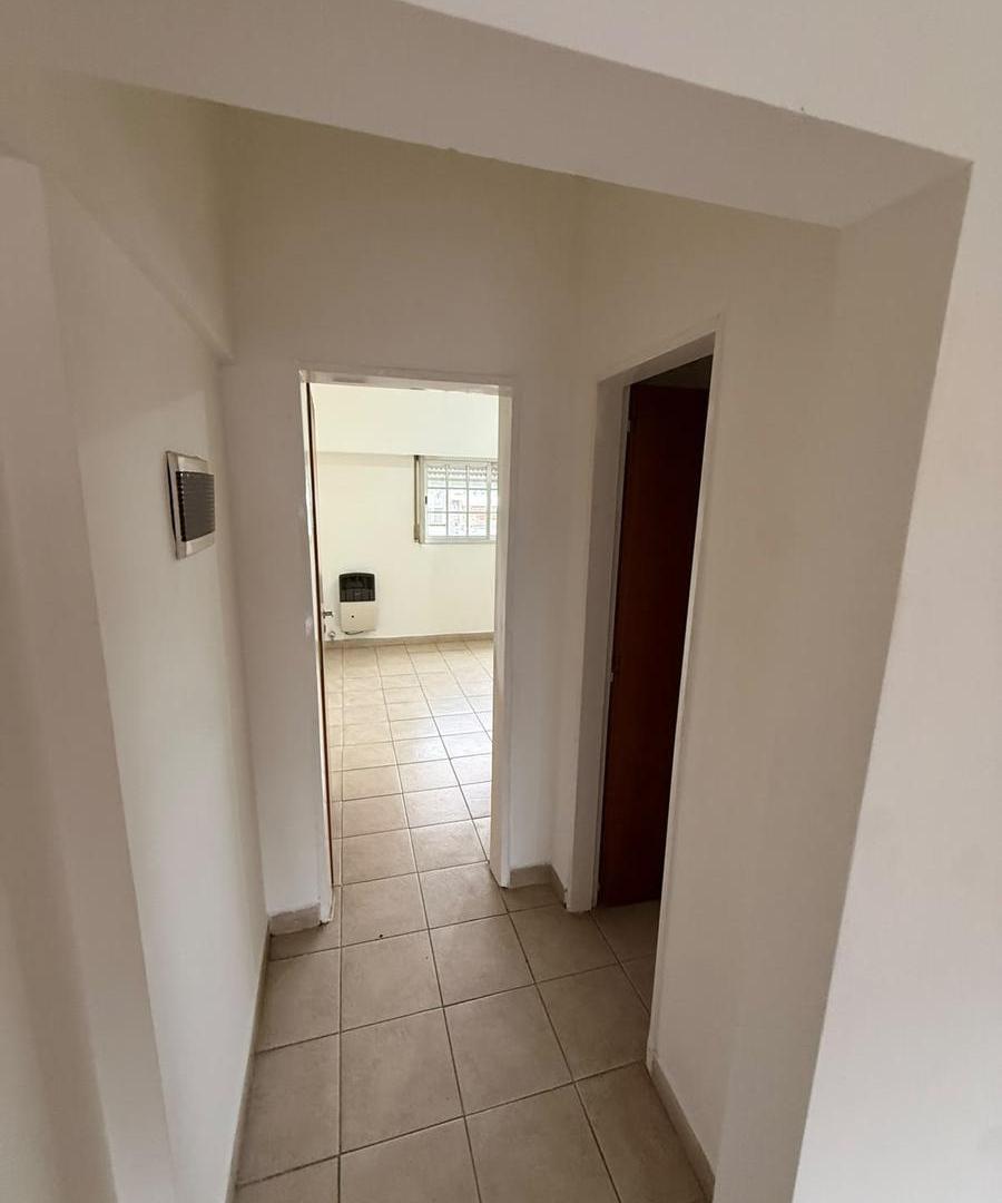 Foto de Departamento en Esc.-Centro con Cochera, imagen 5