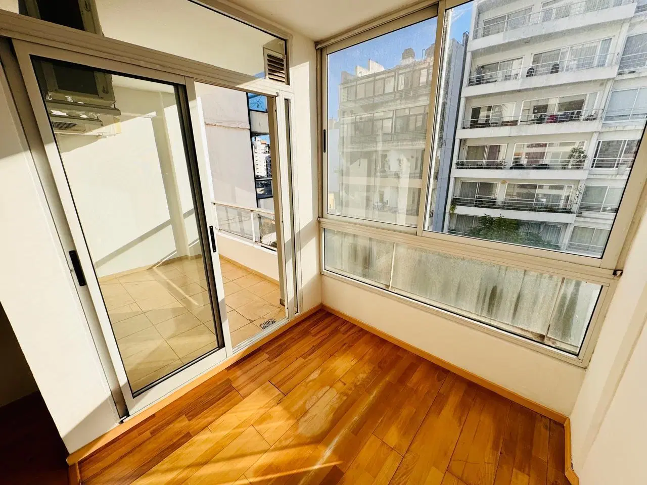 ALQUILER PISO EXCLUSIVO 2 DORMITORIOS 3