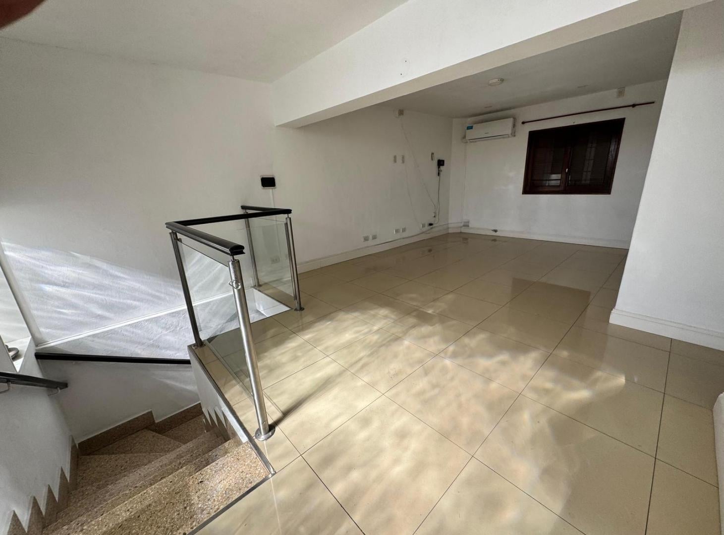 Foto de Casa Planta Alta Ricchieri casi esquina Cordoba, imagen 4