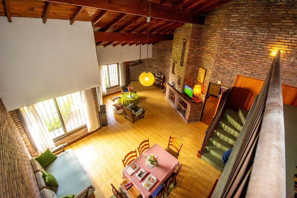 Foto de Chalet sobre lote de 312 m² con 2 dormitorios , jardín y fondo libre en, imagen 5