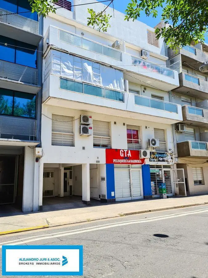 Confort y Excelente Luz Natural: Monoambiente en Necochea 2348 2