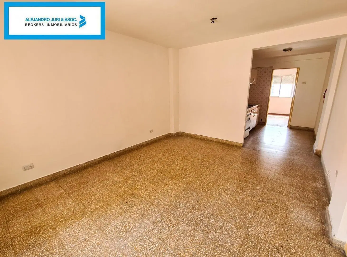 Santiago 565 - Departamento 1 Dormitorio en Alquiler 3