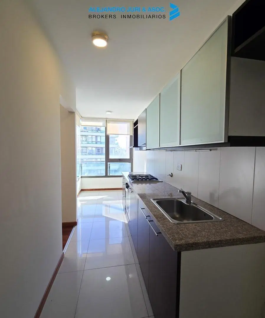 Central Argentino 180 - Departamento 1 Dormitorio con cochera Condominios del Alto 5