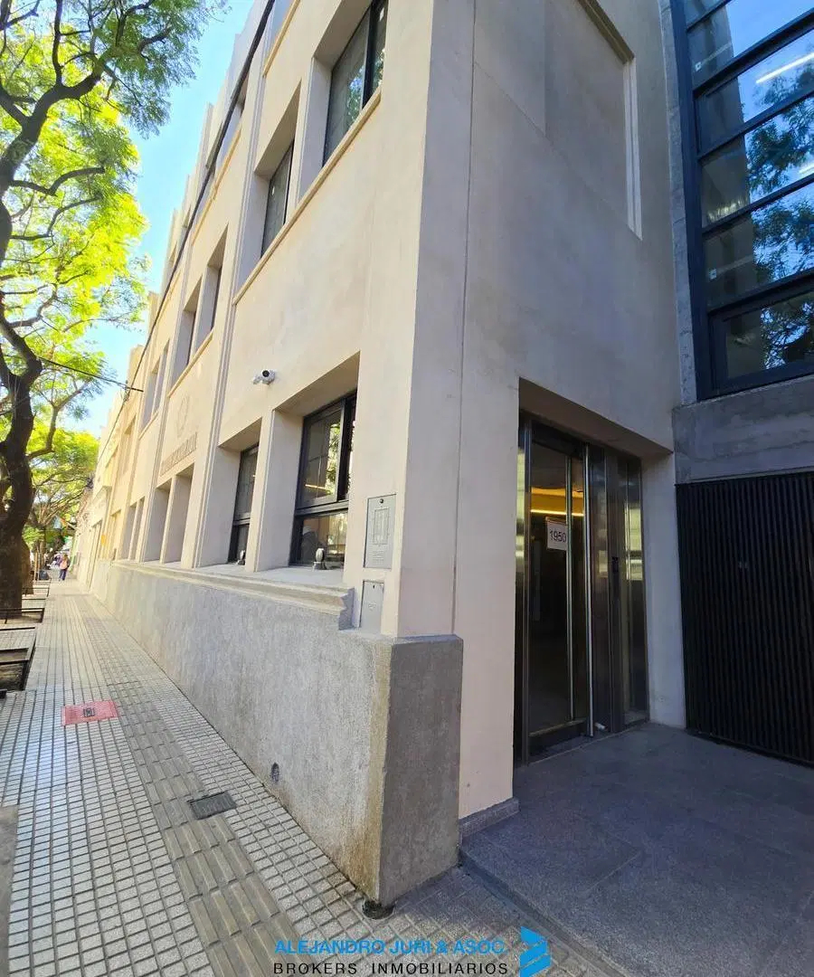 Super Rebajas Unidades 3 Dormitorios 164m2 con Doble Cochera y Baulera 3