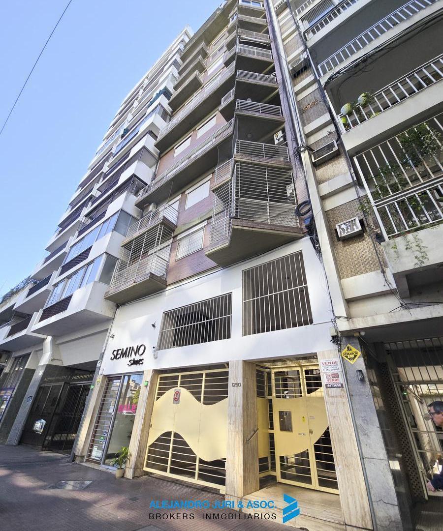 Foto de Piso 13 al Norte con Terraza Exclusiva y Cocina Separada: Monoambiente, imagen 2