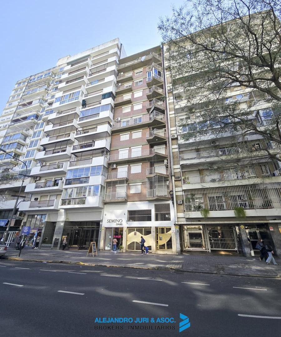 Foto de Piso 13 al Norte con Terraza Exclusiva y Cocina Separada: Monoambiente, imagen 1