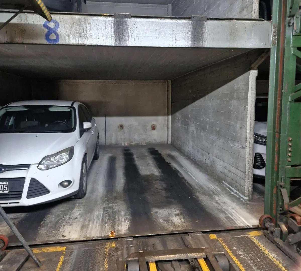 Cochera de 12 m2 en venta en Recoleta 2