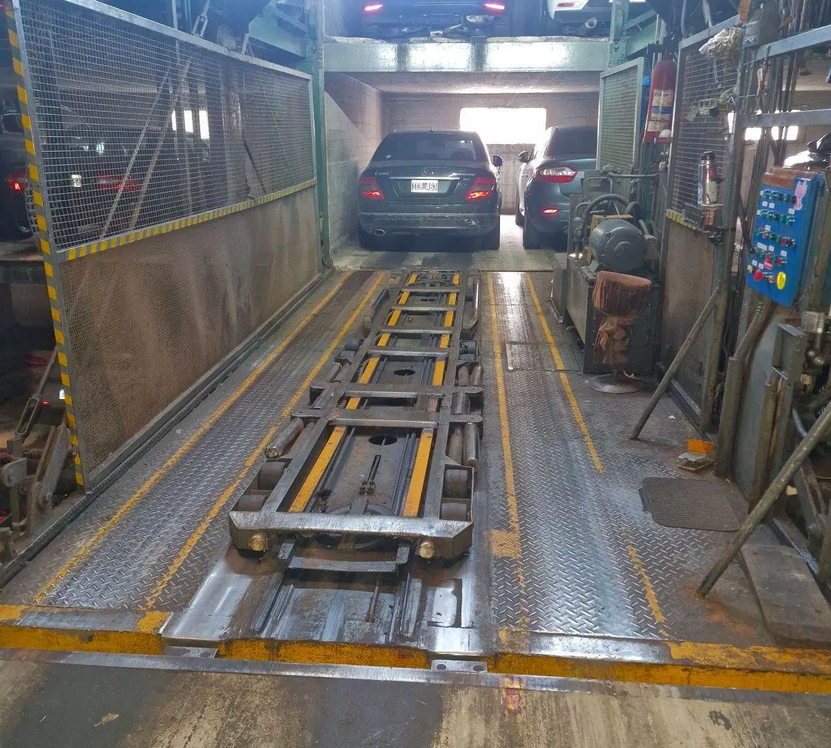 Venta cochera cubierta 12 m2 3
