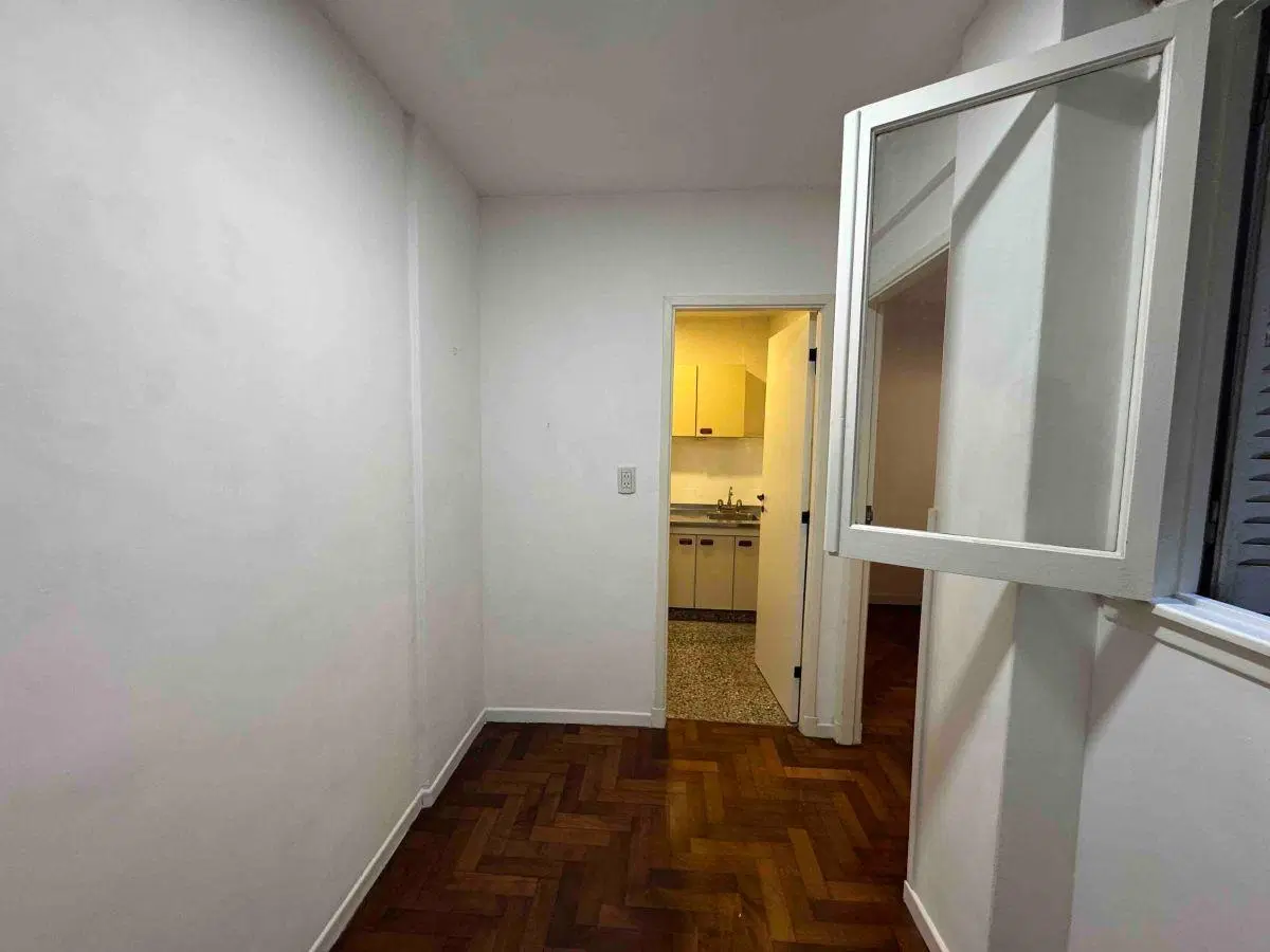 Dos ambientes y escritorio departamento en alquiler en Villa Urquiza 1