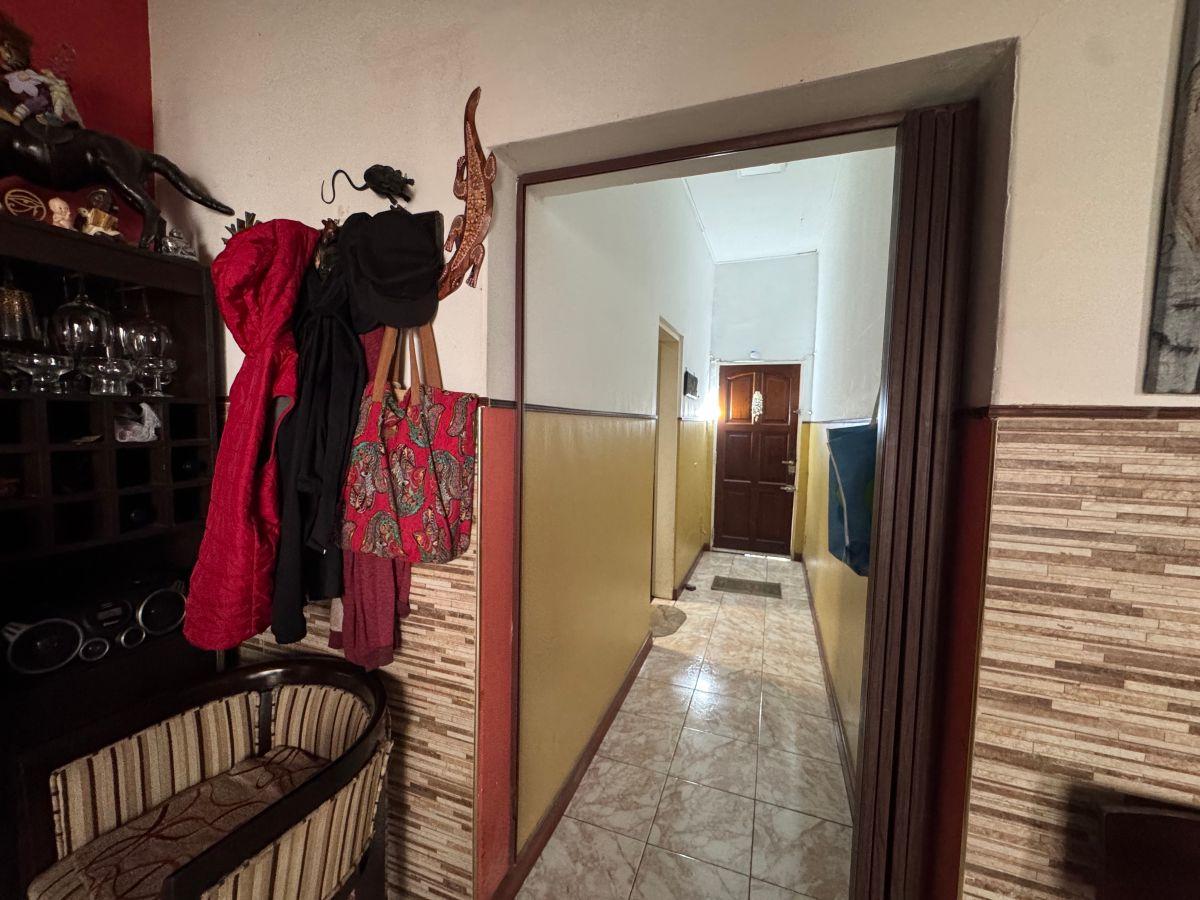 Foto de Casa lote propio con terraza en Parque Chas en venta, imagen 2