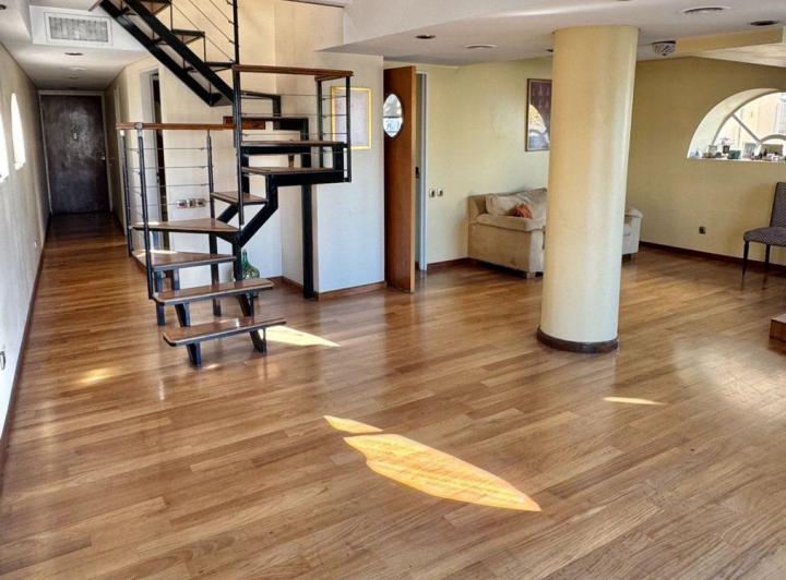 Venta depto DUPLEX de 5 ambientes en CABALLITO 5