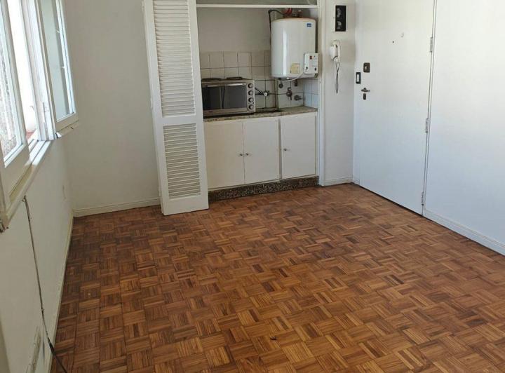 Venta Departamento monoambiente en CABALLITO 2