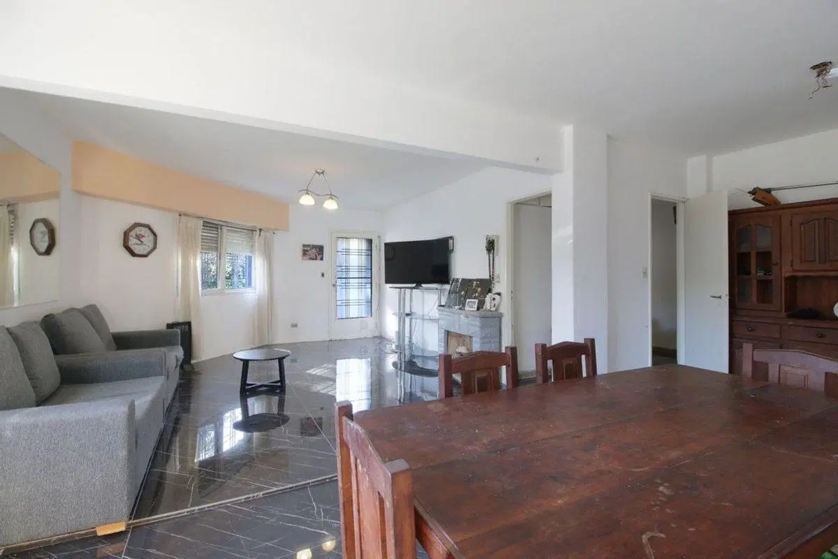 Casa Venta en Martinez Bloque mas 3 departamentos 4