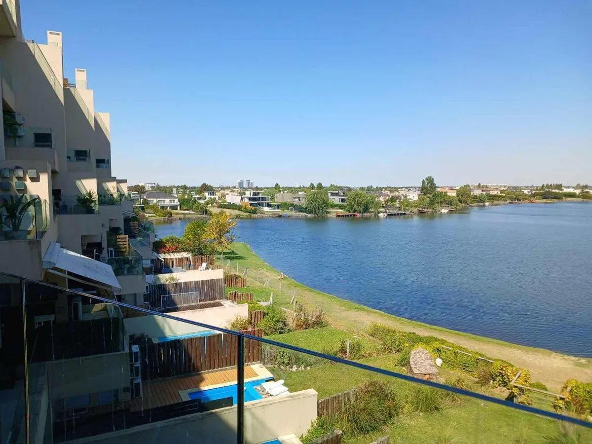 SEMIPISO 4 amb vista al lago central de Nordelta 2