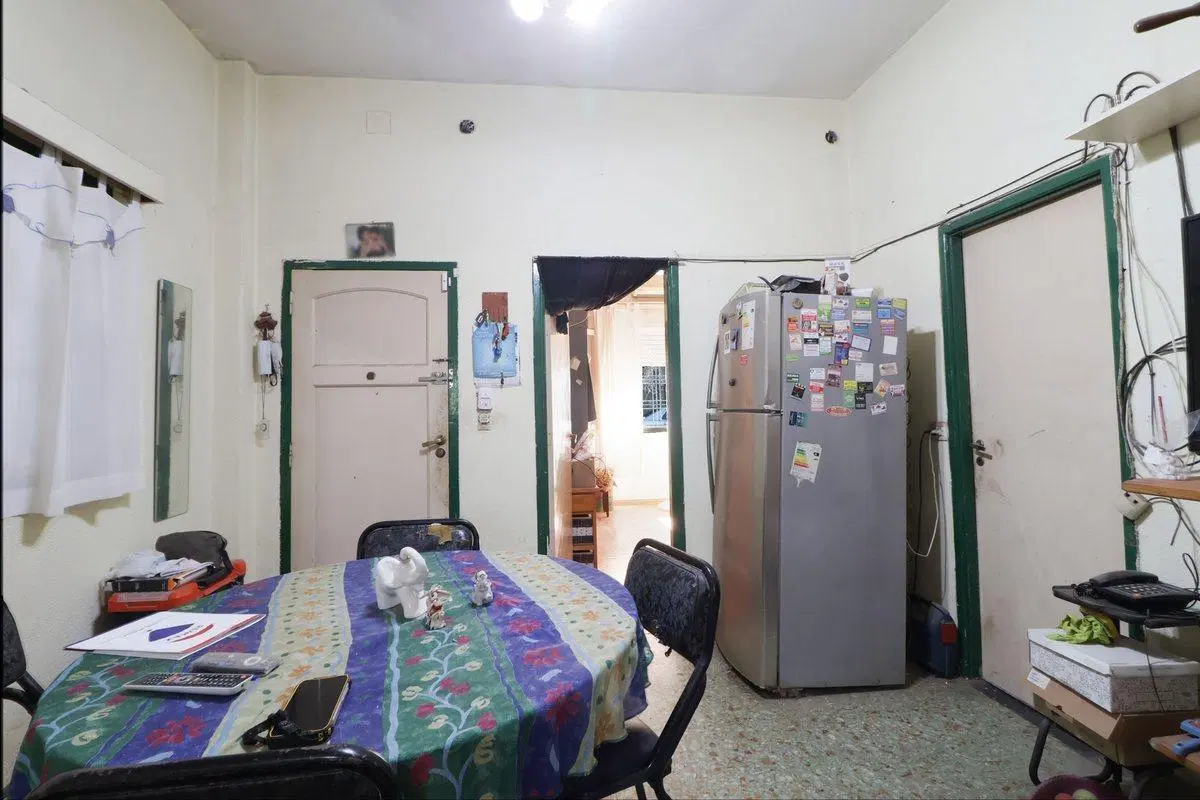 CASA 3 AMBIENTES CON TERRAZA Y DOS COCHERAS 2