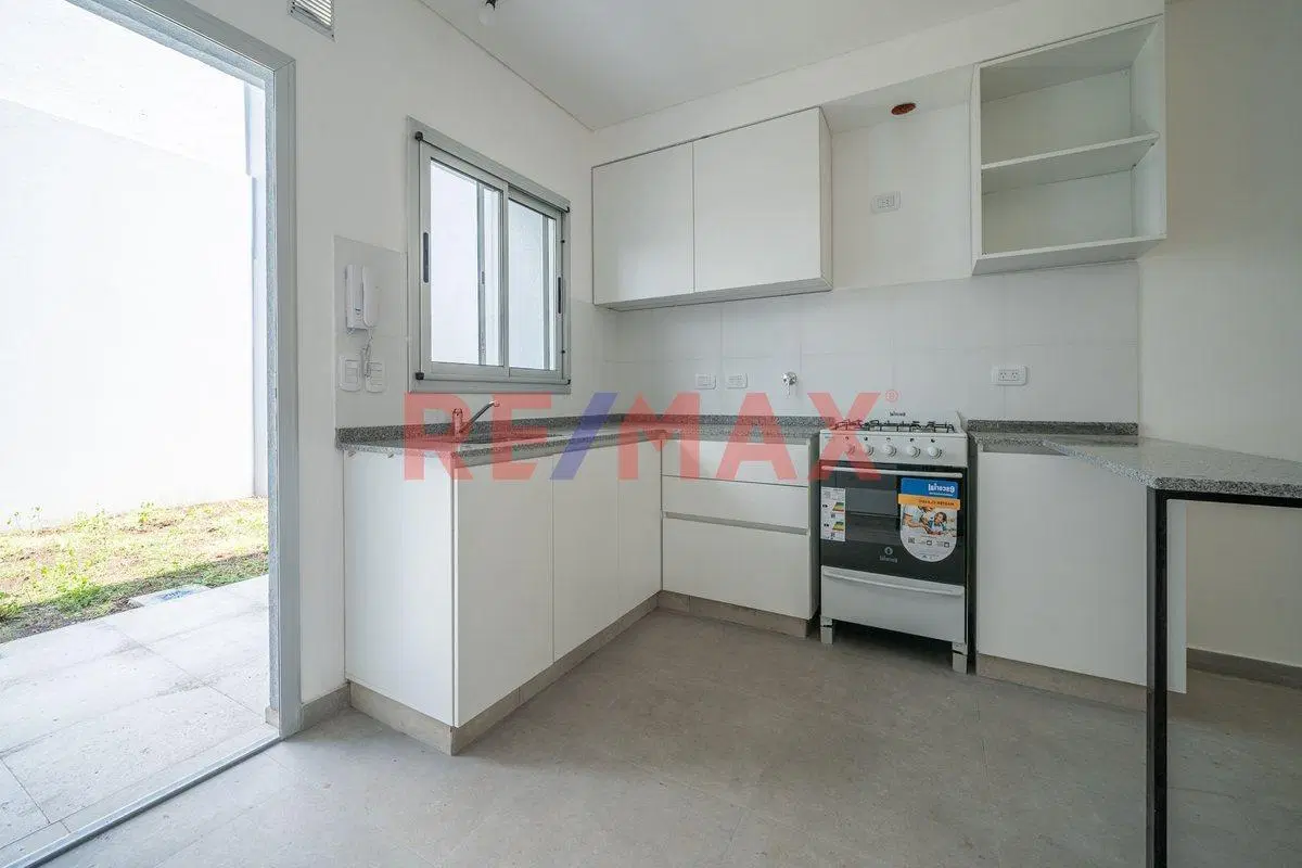 Duplex a estrenar, 3 hab, coch, parque y parrilla 4