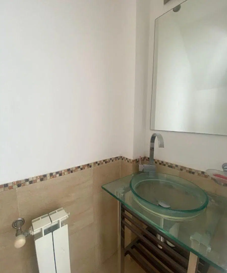 VENTA 4 AMBIENTES C/JARDIN - COCHERA APTO CREDITO 2