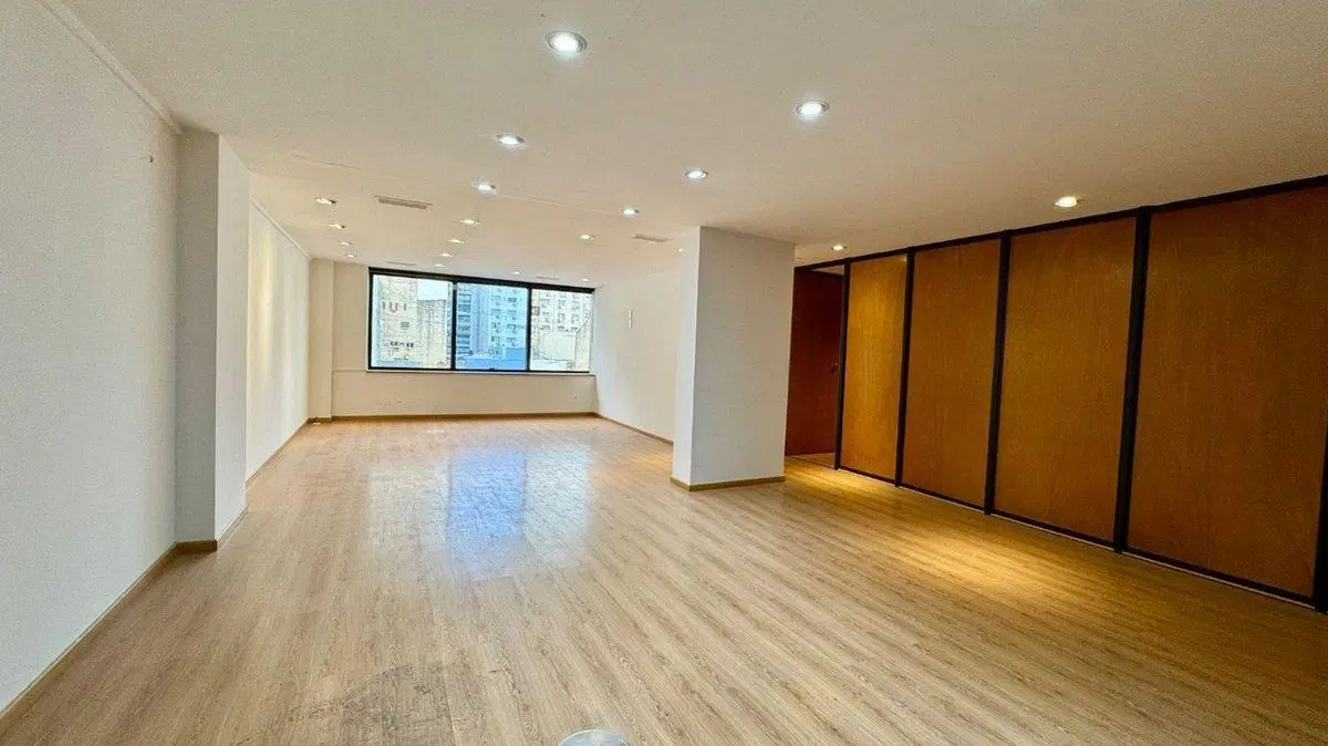 Oficina 240m2 Venta- Microcentro - 2 cocheras 4