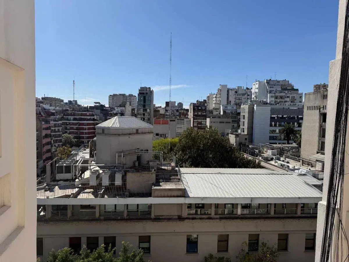Venta-Monoambiente  Recoleta, balcón vista abierta 5