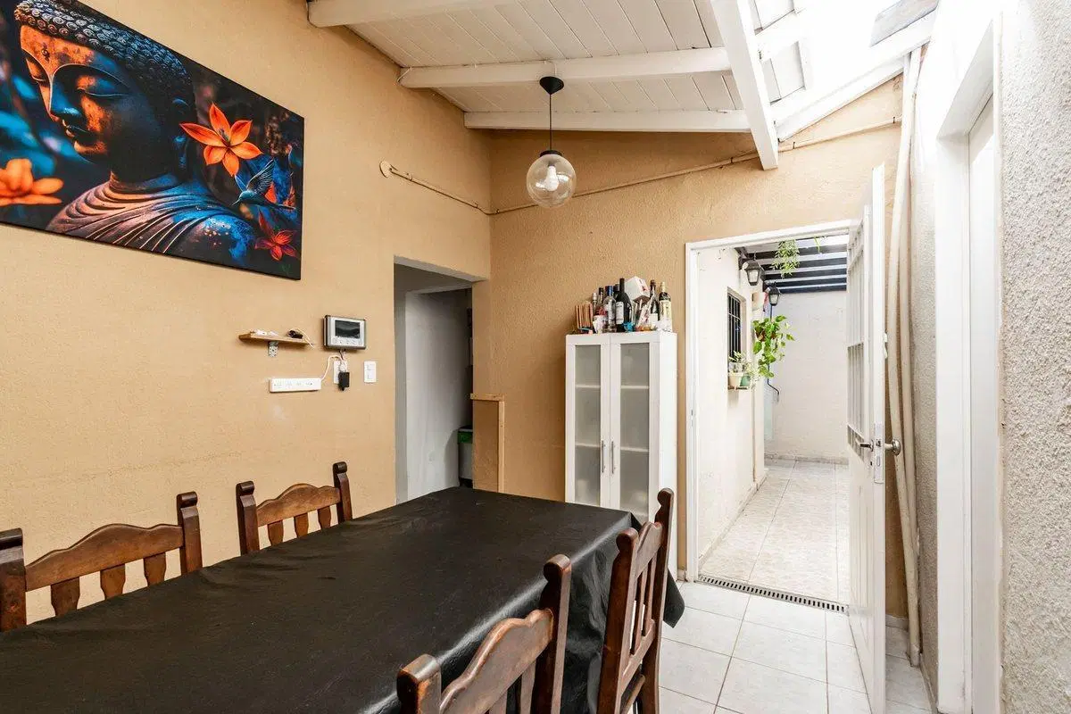 Venta Casa 4 ambientes en Martinez 3