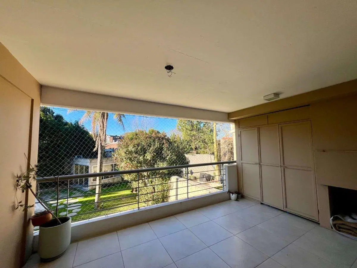 3 ambientes Punta Chica 2 Cocheras Pileta y balcon 3
