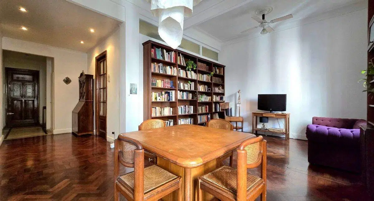 Departamento 4 amb. en Venta  con balcón Recoleta 2