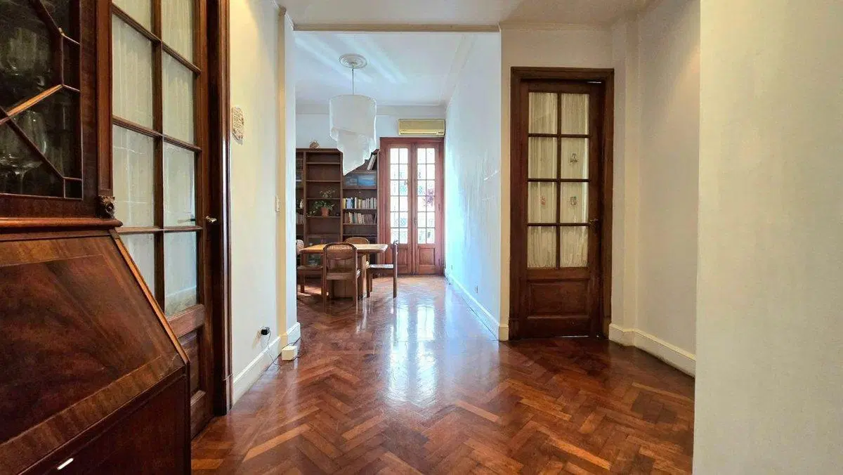 Departamento 4 amb. en Venta  con balcón Recoleta 4