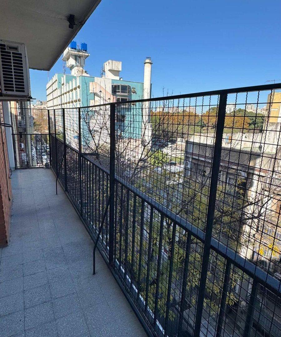 Venta depto DUPLEX de 5 ambientes en CABALLITO