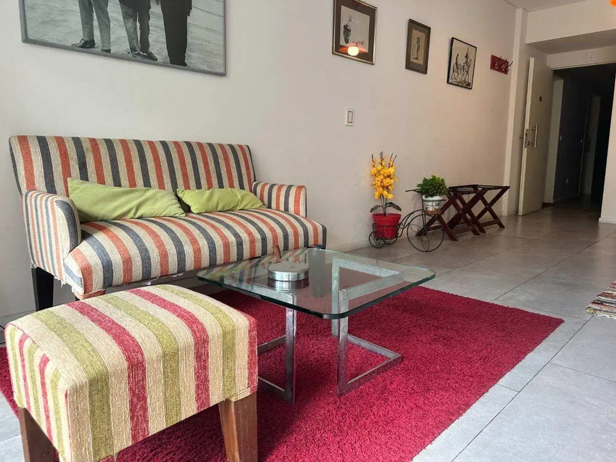 DEPARTAMENTO 2 AMB. VENTA BALCON LUMINOSO PALERMO 5